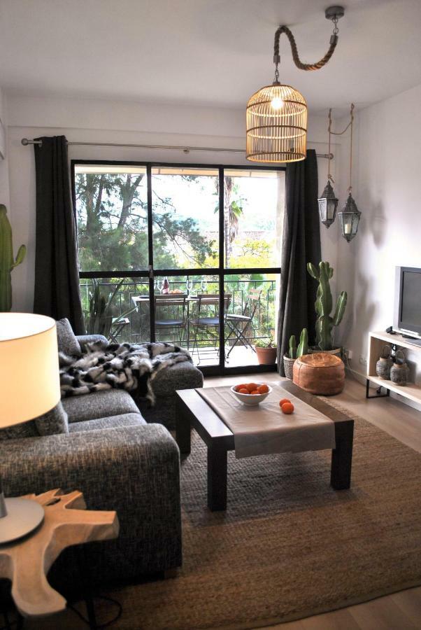 The Boho-Chic Oasis, Lovely City Center Apartment マラガ エクステリア 写真