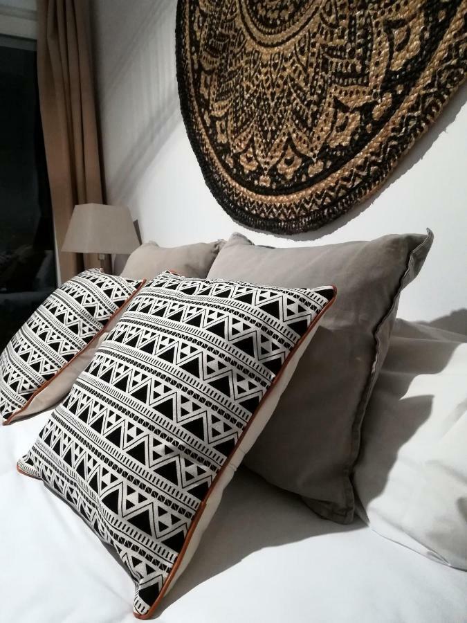 The Boho-Chic Oasis, Lovely City Center Apartment マラガ エクステリア 写真